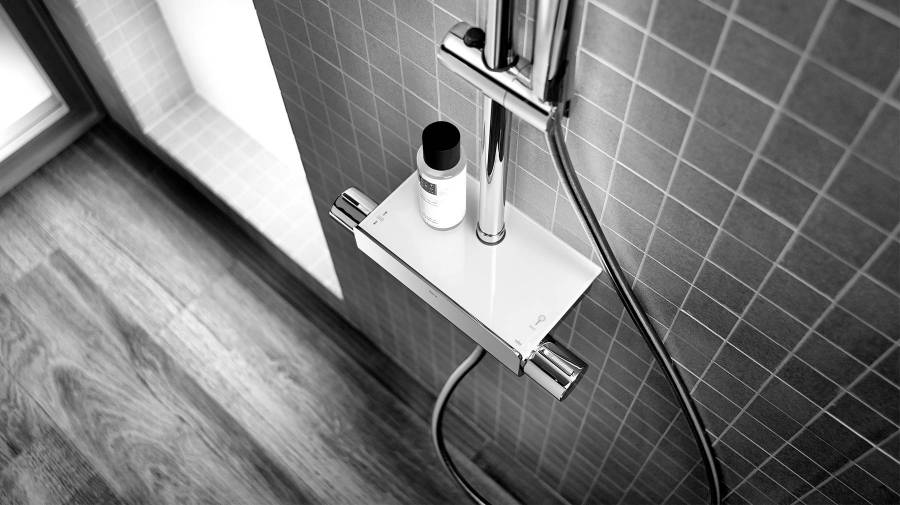 Thermostatic faucet by Roca